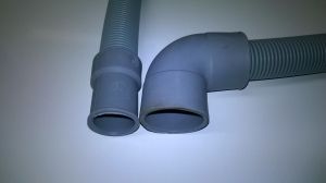 Úhlová hadice, zahnutý konec průměr 30 mm pro připojení na čerpadlo, rovný konec 19 mm do odpadu, délka 2 m AfterMarket